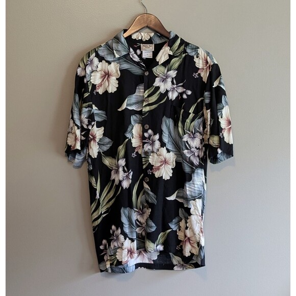 Aloha Hut Size Small Hawaiian Shirt Floral Black Flowers Mens S Short Sleeve Top - Picture 1 of 4
